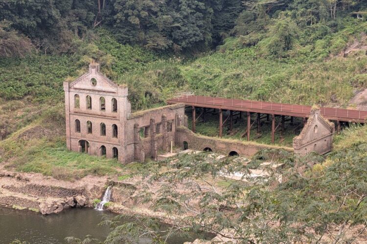 曽木発電所遺構 <br>～中世ヨーロッパの古城のような風景～