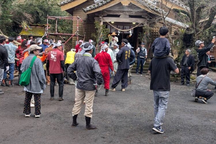 鈎引き祭 <br>～300年以上続く地域の熱戦〜